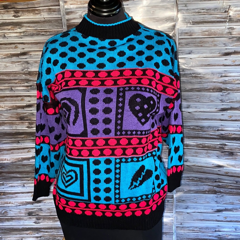 Vintage sweater. D26